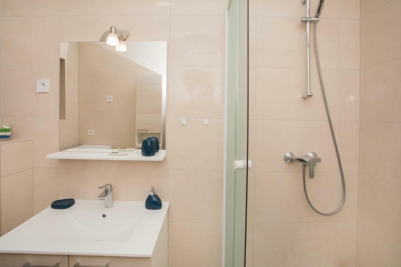Apartments Tonka シベニク エクステリア 写真