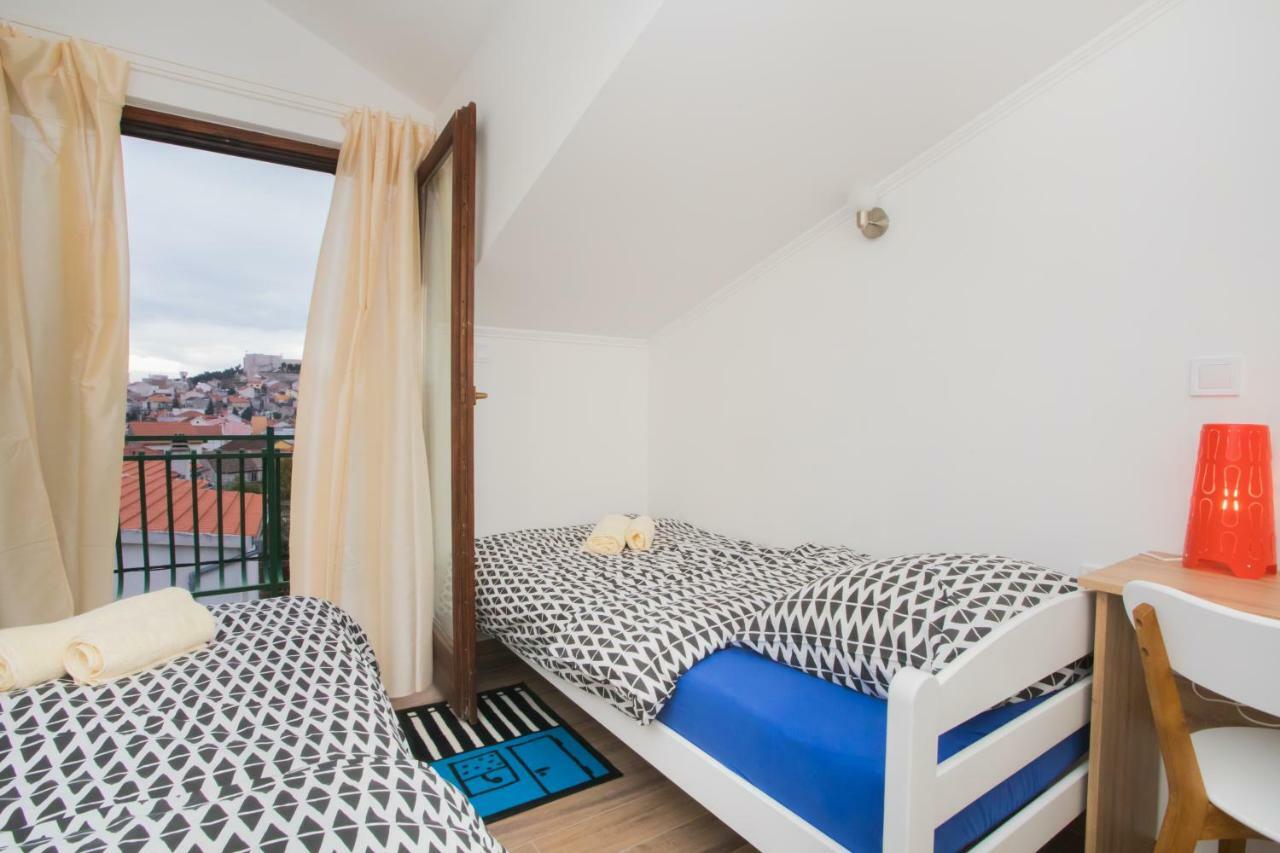 Apartments Tonka シベニク エクステリア 写真