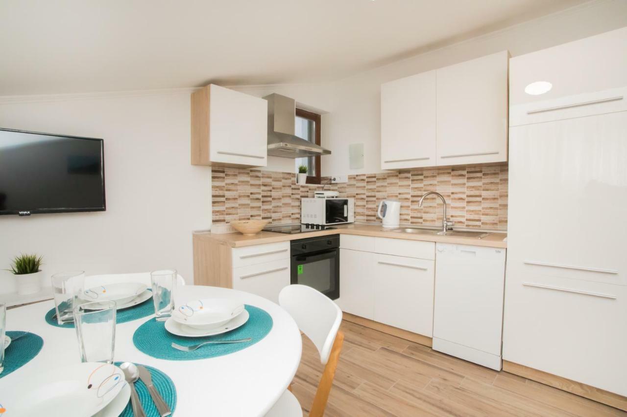Apartments Tonka シベニク エクステリア 写真
