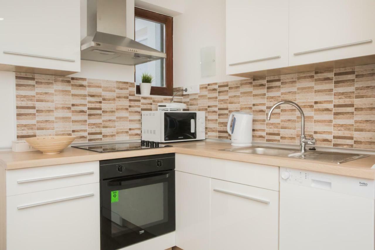 Apartments Tonka シベニク エクステリア 写真